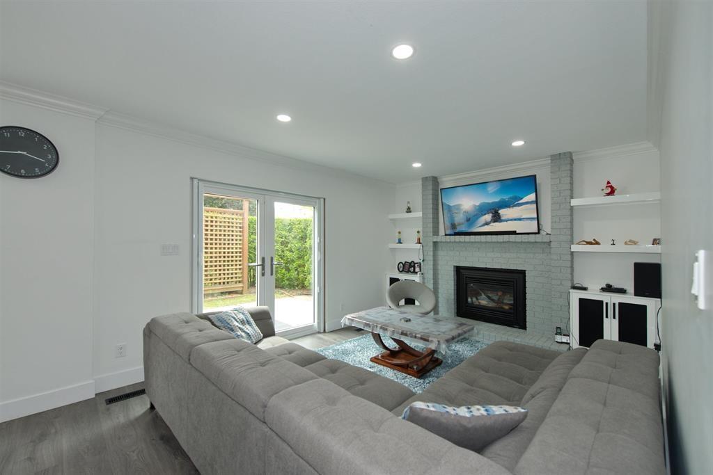 6049 133a Street Property Photo 11