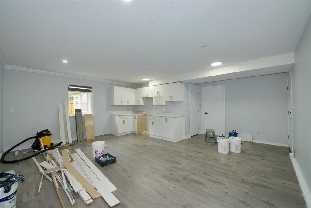 6049 133a Street Property Photo 14