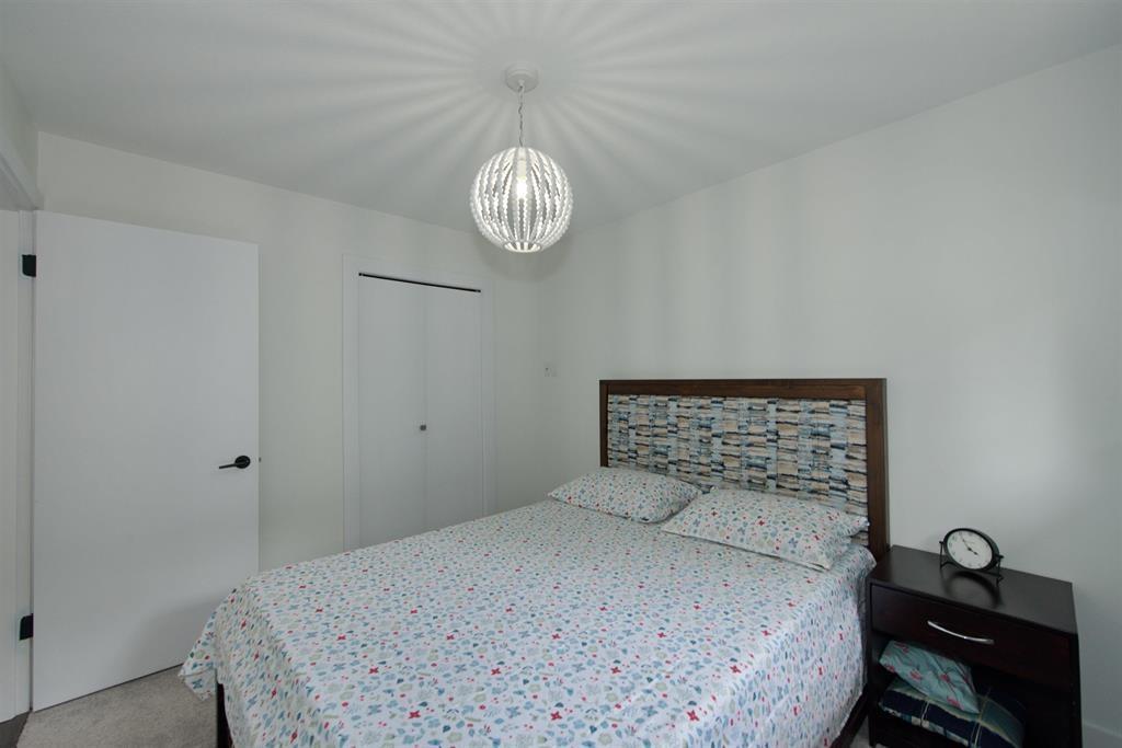 6049 133a Street Property Photo 23