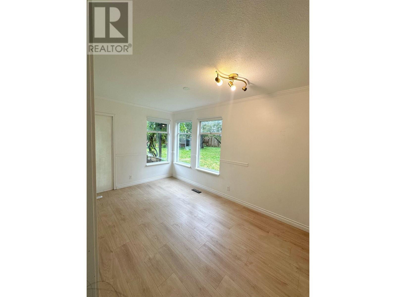 10071 Deagle Road Property Photo 5