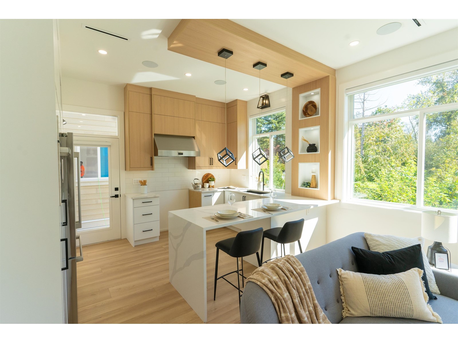 7534 205a Street Property Photo 5