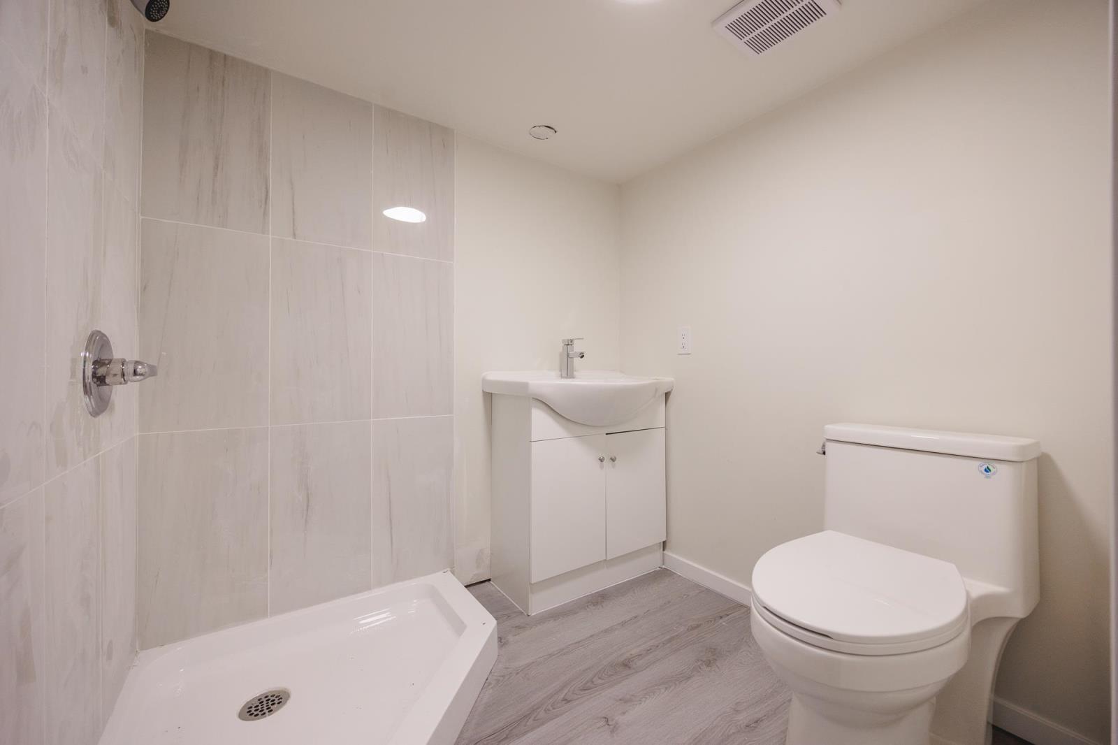 8585 Howard Crescent, Chilliwack Proper South Property Photo 27
