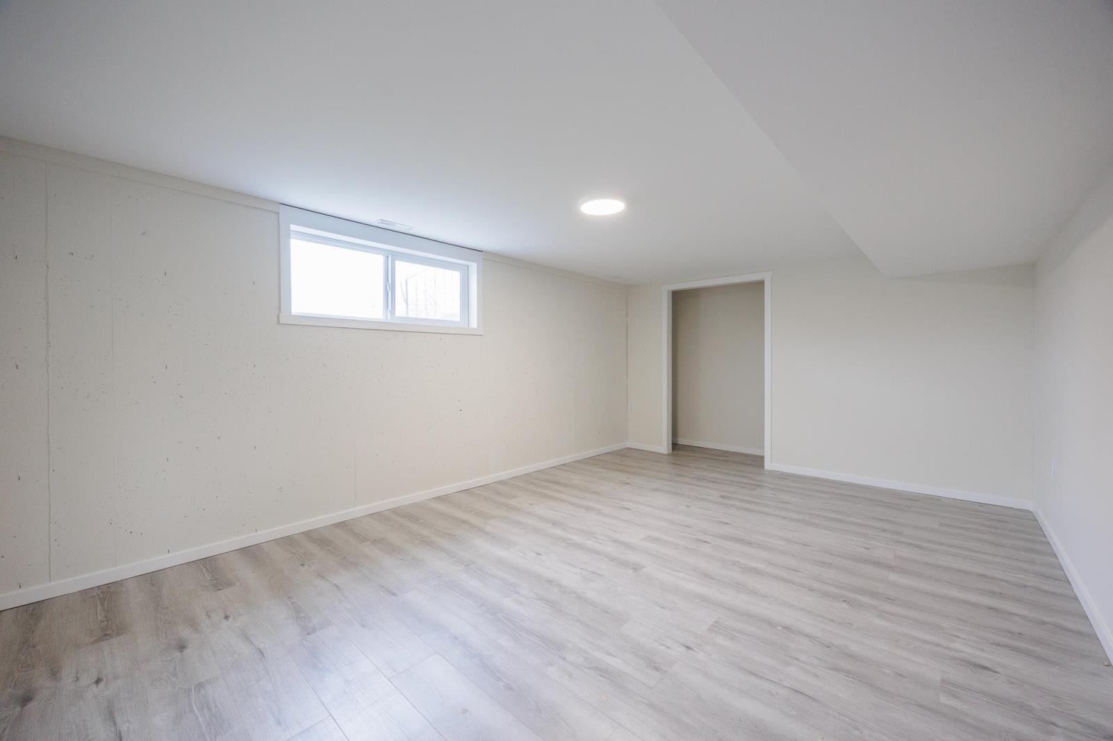 8585 Howard Crescent, Chilliwack Proper South Property Photo 28
