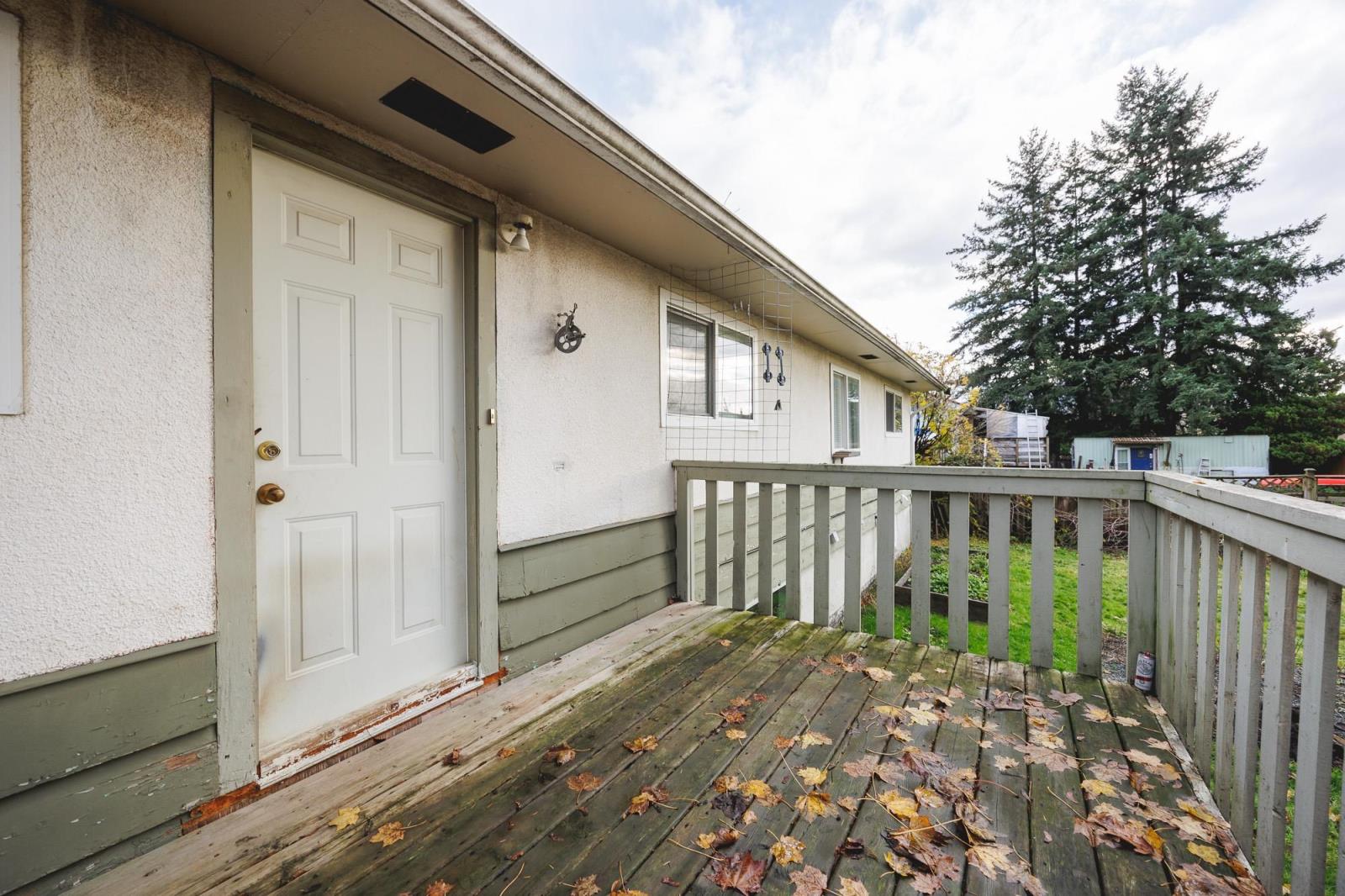 8585 Howard Crescent, Chilliwack Proper South Property Photo 35