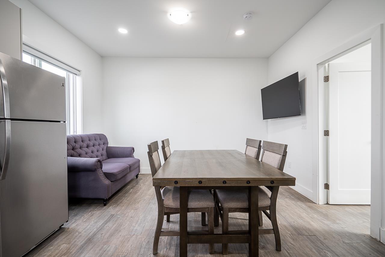 3504 176 Street Property Photo 5