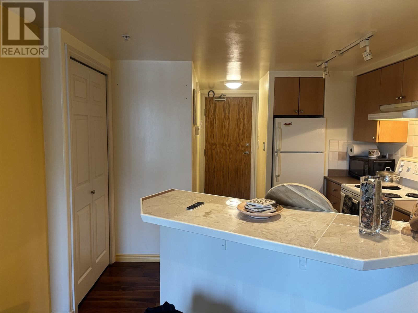 905 680 Clarkson Street Property Photo 10