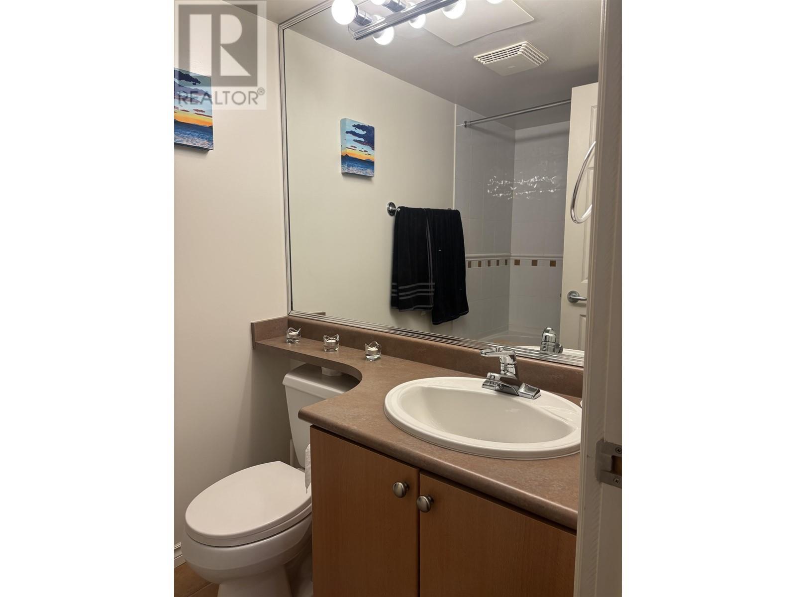 905 680 Clarkson Street Property Photo 17