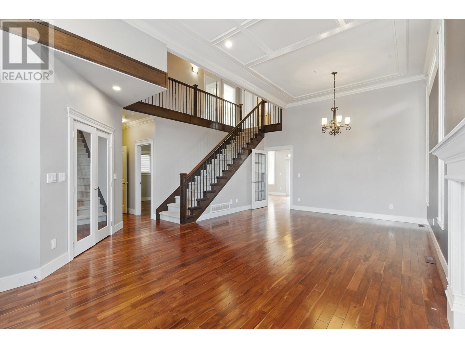 1250 Yangtze Place Property Photo 4