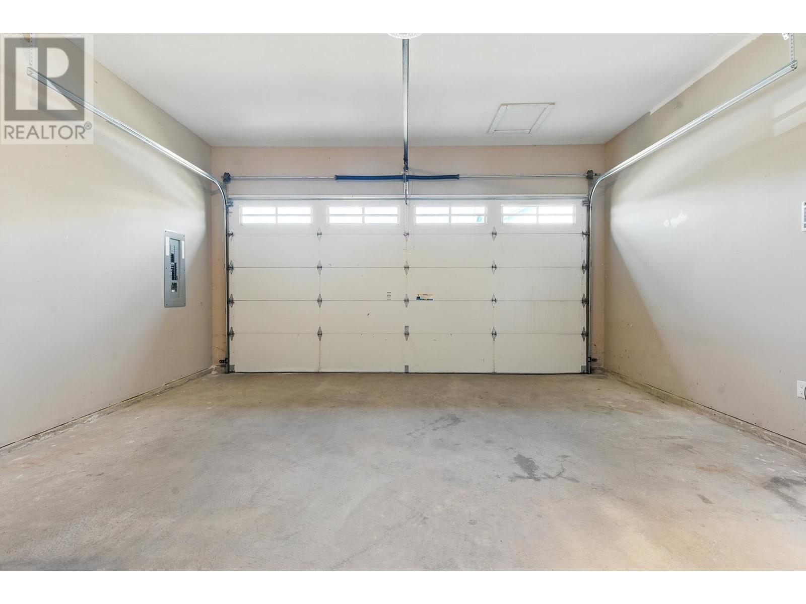 1250 Yangtze Place Property Photo 24