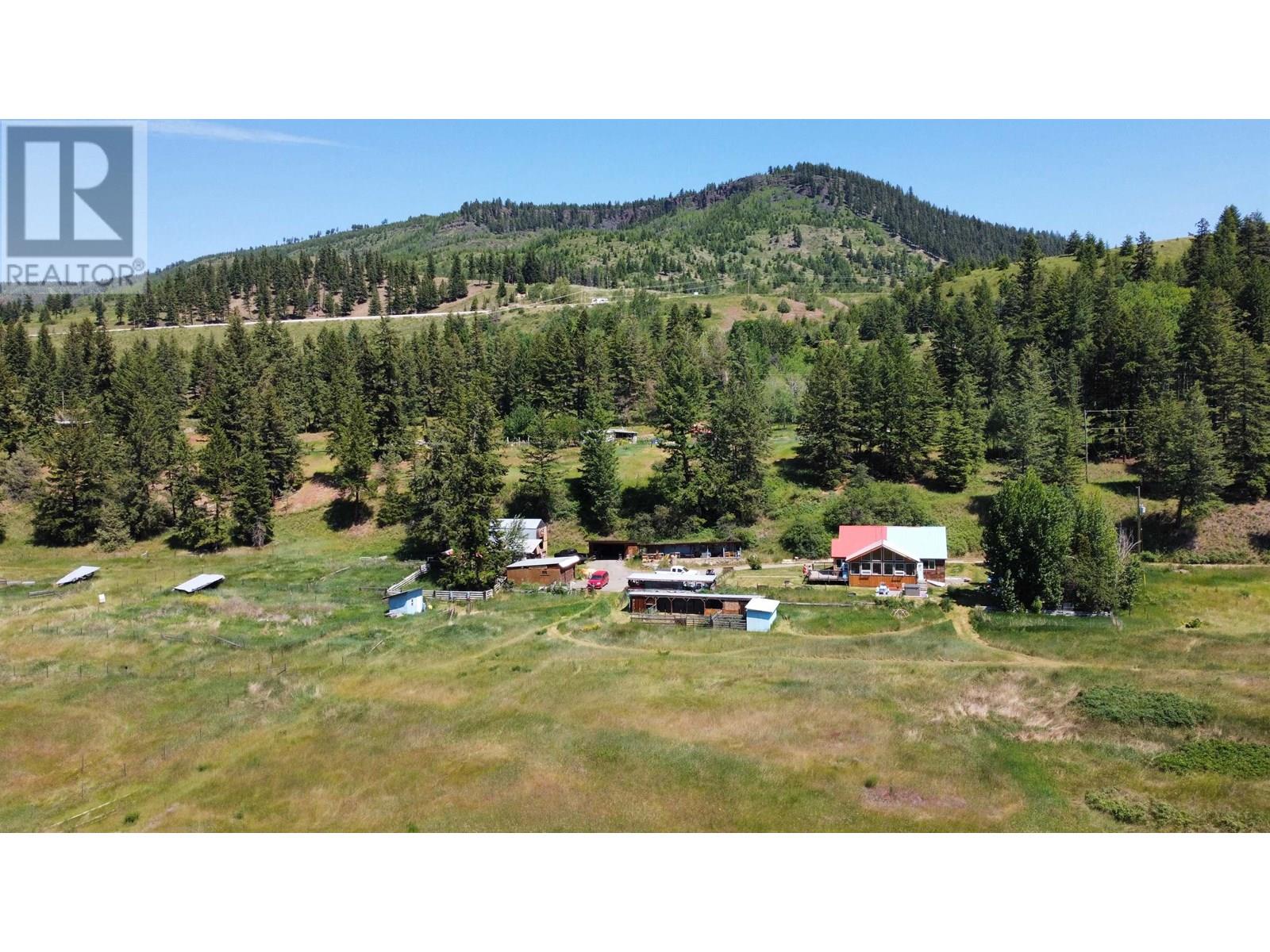 6831 Soda Creek Road Property Photo 20
