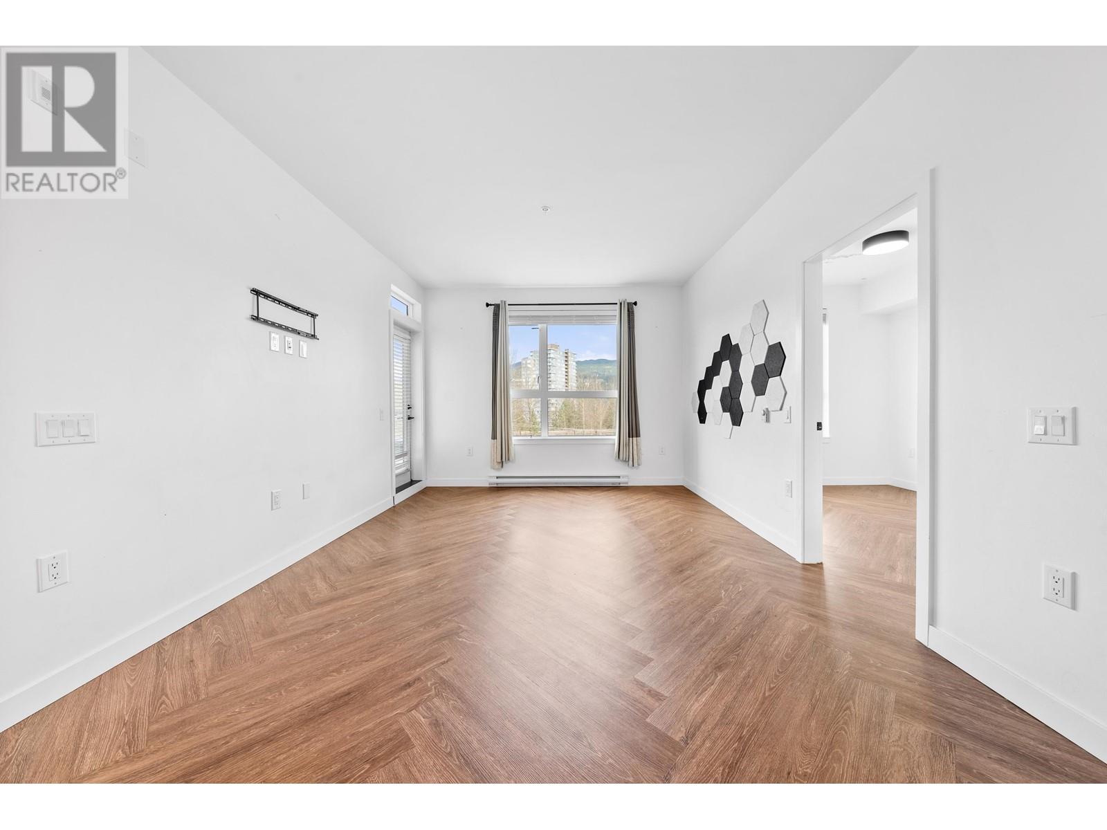511 3229 St Johns Street Property Photo 6