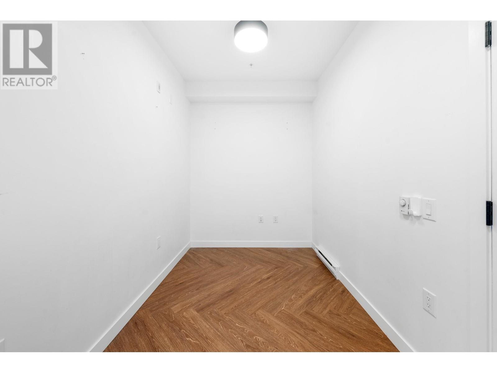 511 3229 St Johns Street Property Photo 38