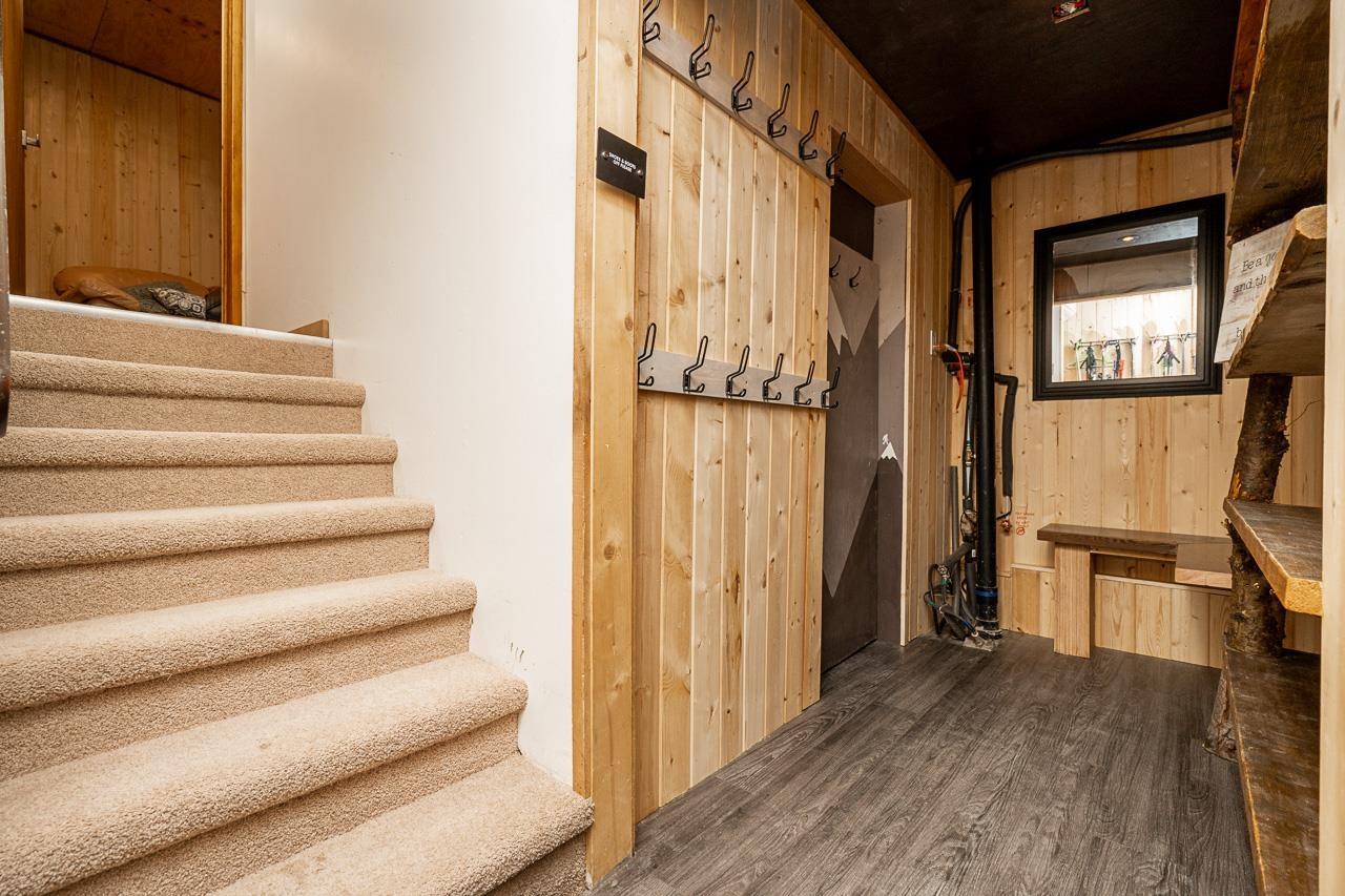 1 20958 Snowflake Crescent Property Photo 6
