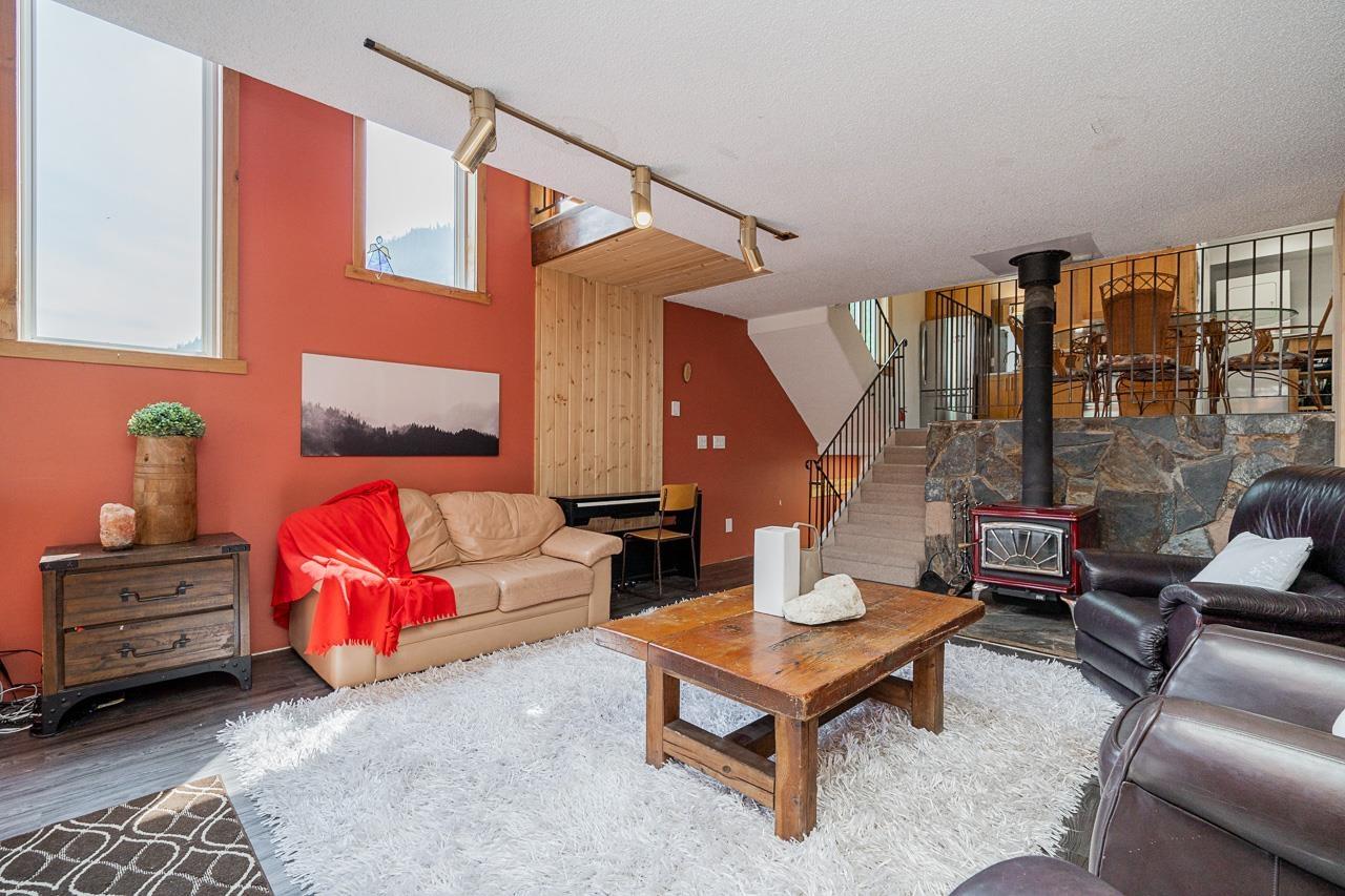 1 20958 Snowflake Crescent Property Photo 9