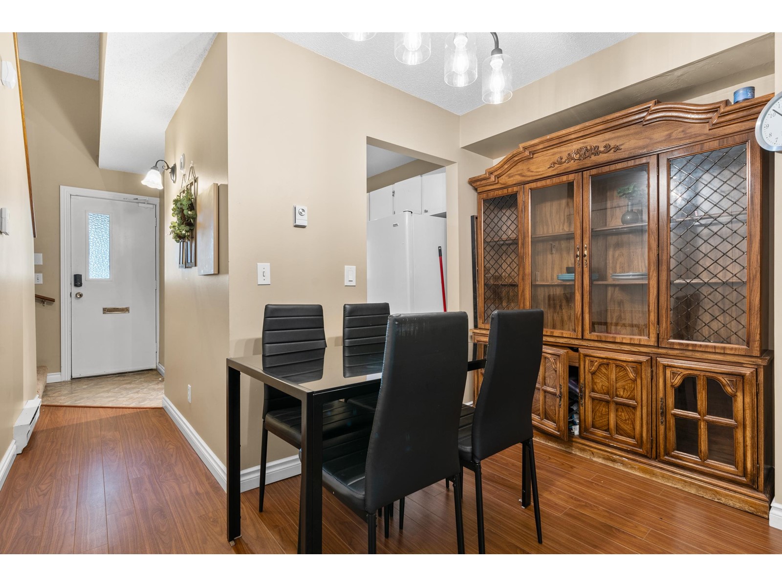 122 13714 67 Avenue Property Photo 3