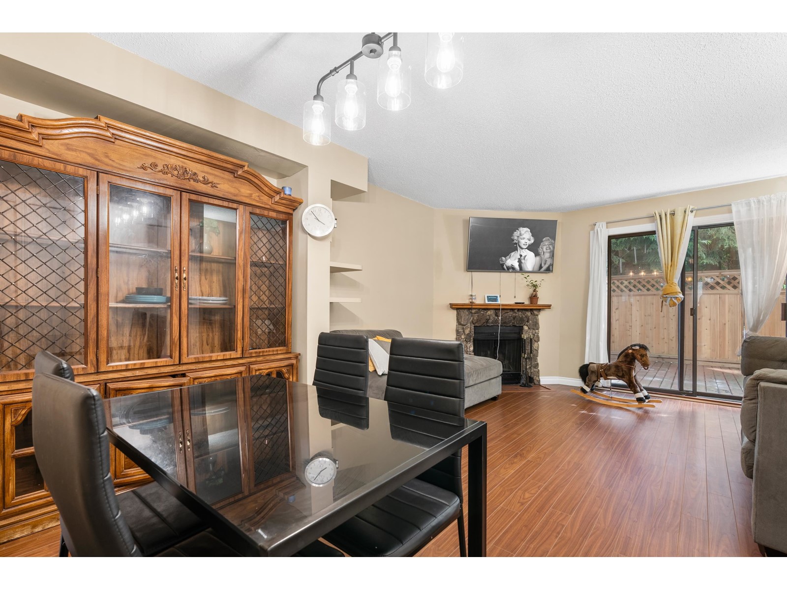 122 13714 67 Avenue Property Photo 4