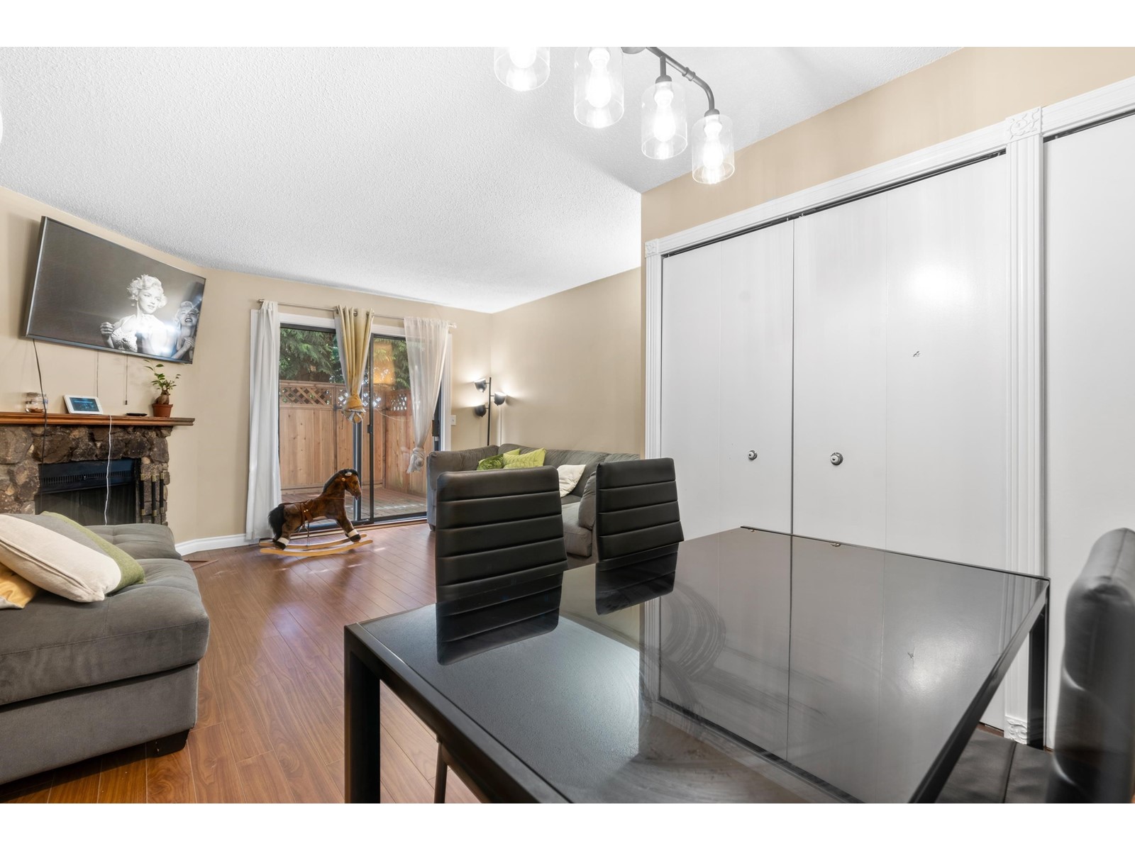 122 13714 67 Avenue Property Photo 6