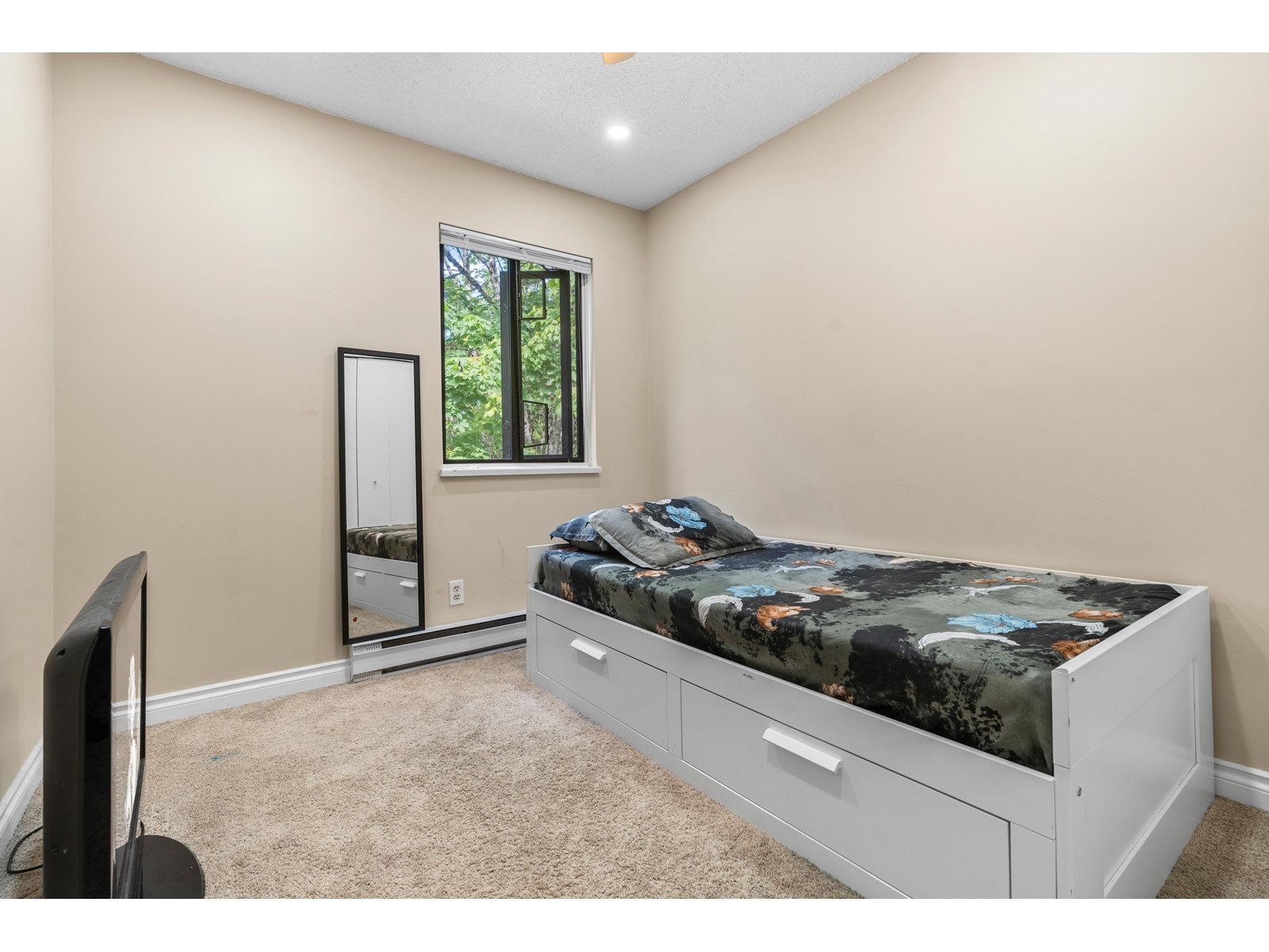 122 13714 67 Avenue Property Photo 16