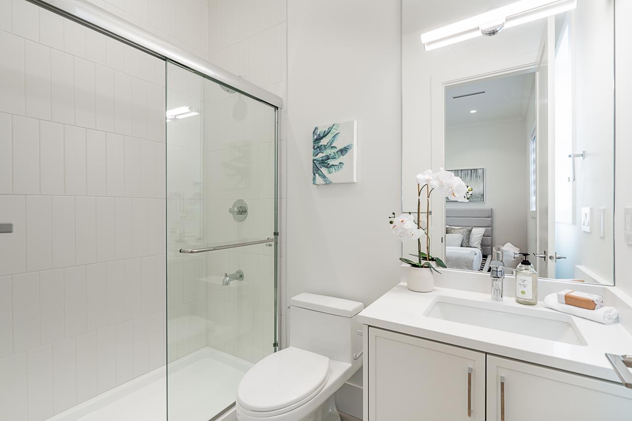 7458 115 Street Property Photo 10