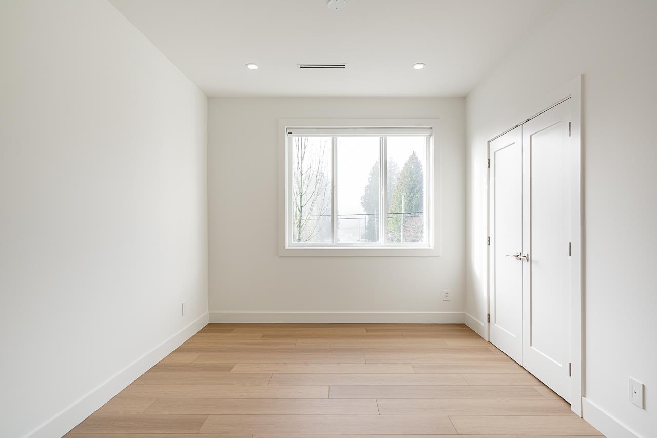7458 115 Street Property Photo 21