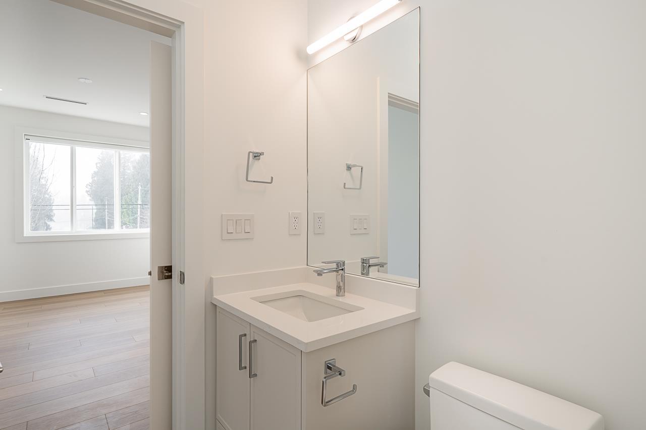 7458 115 Street Property Photo 22