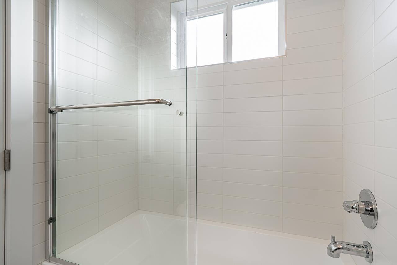 7458 115 Street Property Photo 23