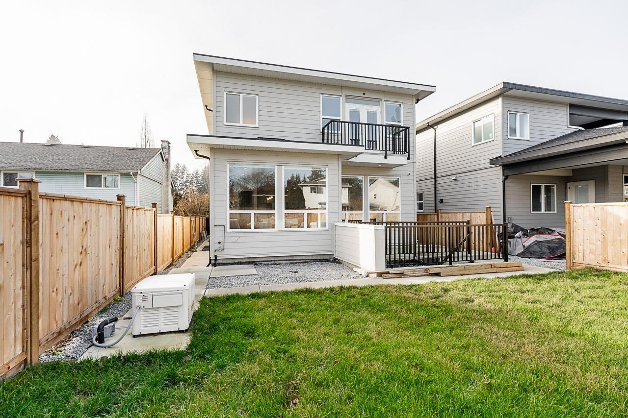 7458 115 Street Property Photo 35