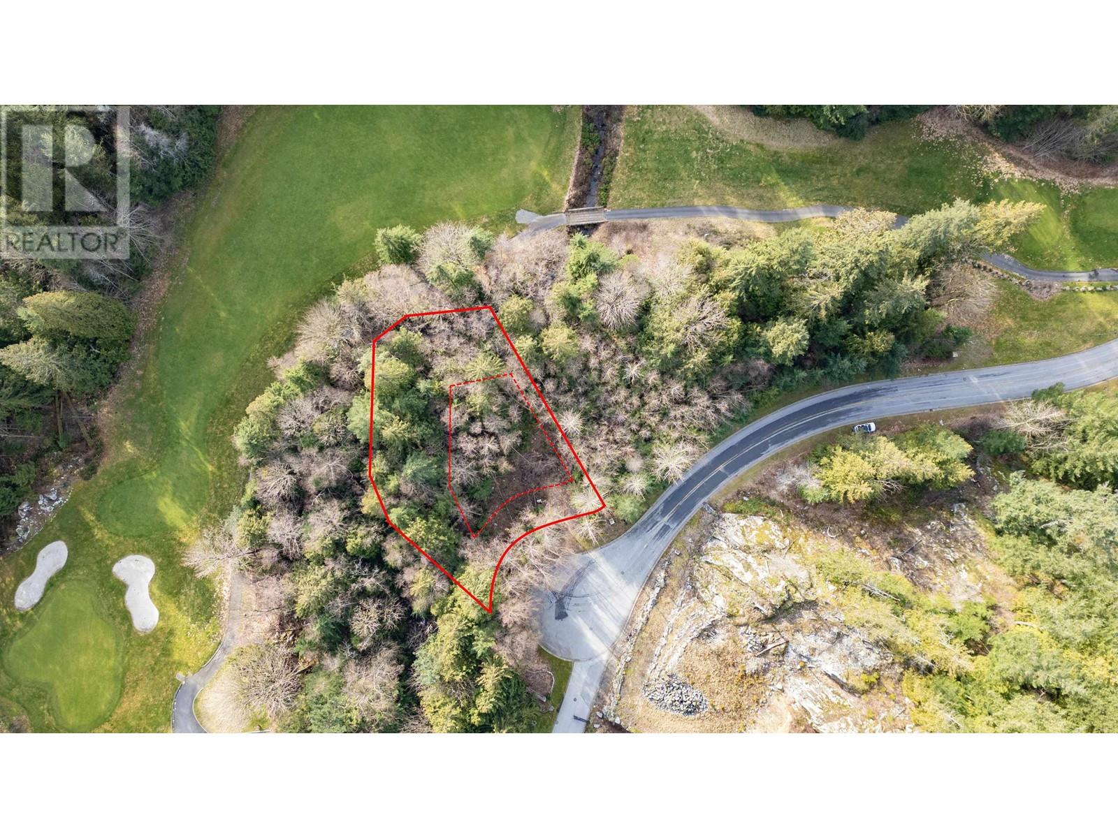 140 Country Club Road Property Photo 3