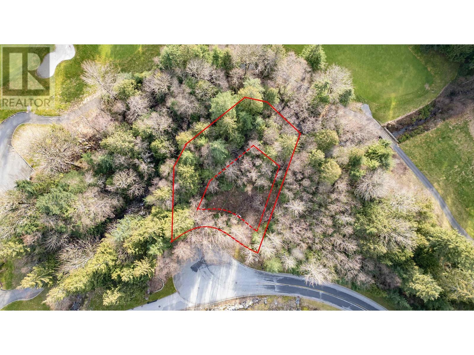 140 Country Club Road Property Photo 5