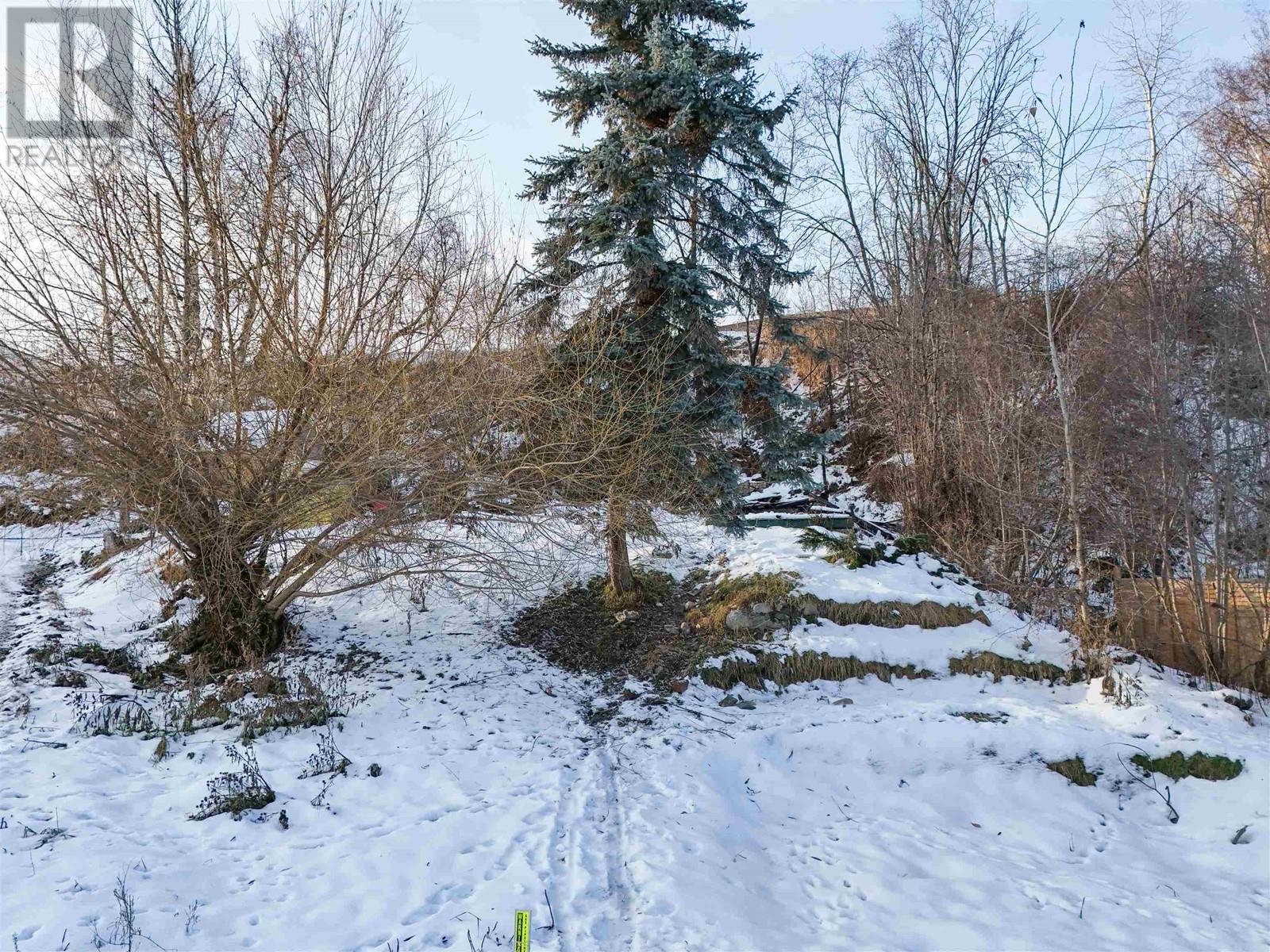388 Hoy Lane Property Photo 3