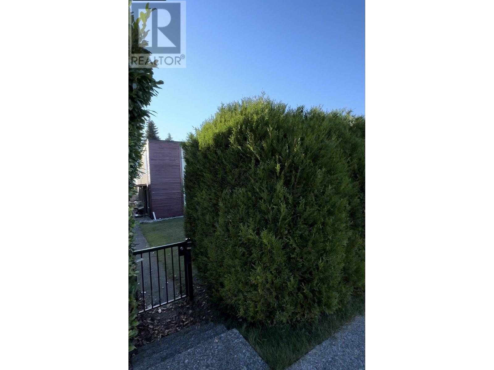5333 Barker Avenue Property Photo 3