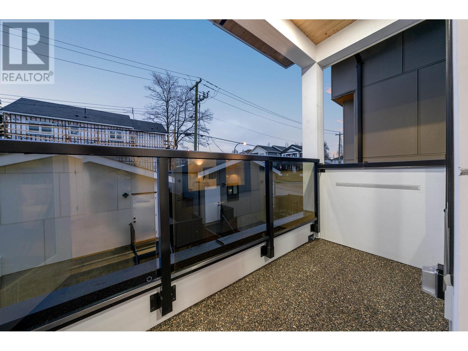 2 4178 Slocan Street Property Photo 35