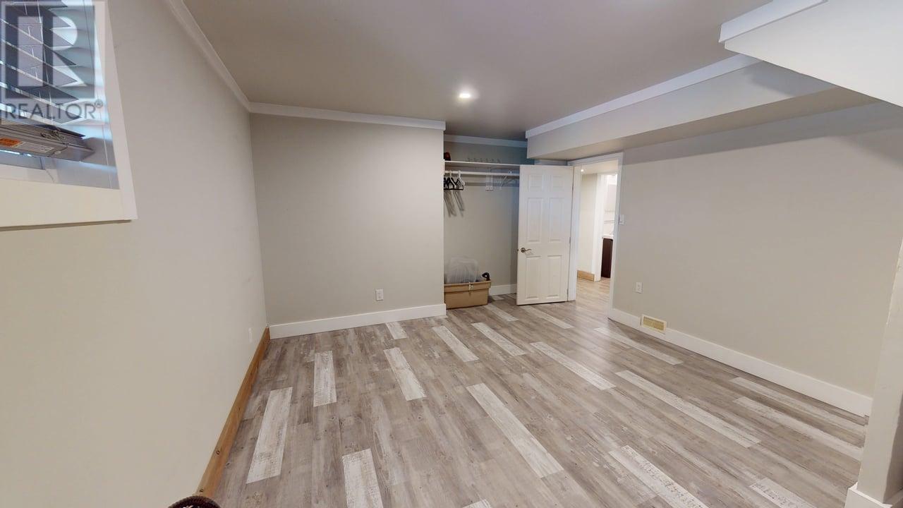 12293 Birch Avenue Property Photo 22