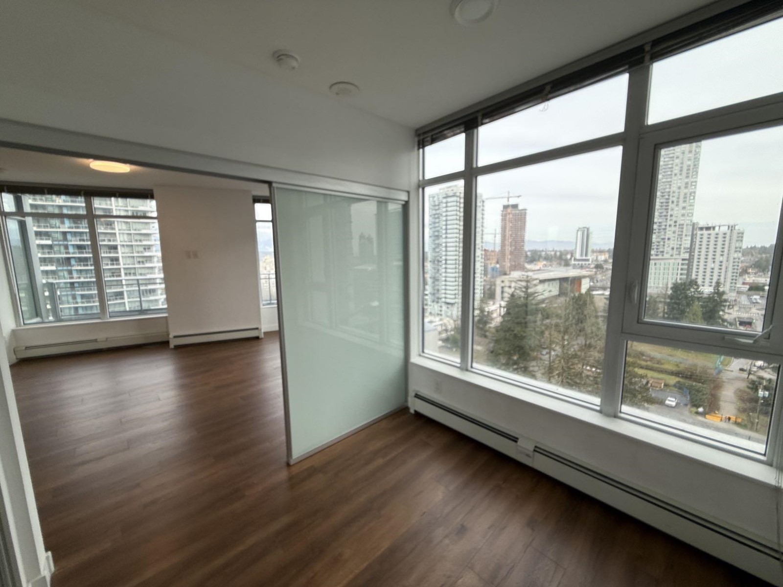 1412 13308 Central Property Photo 9
