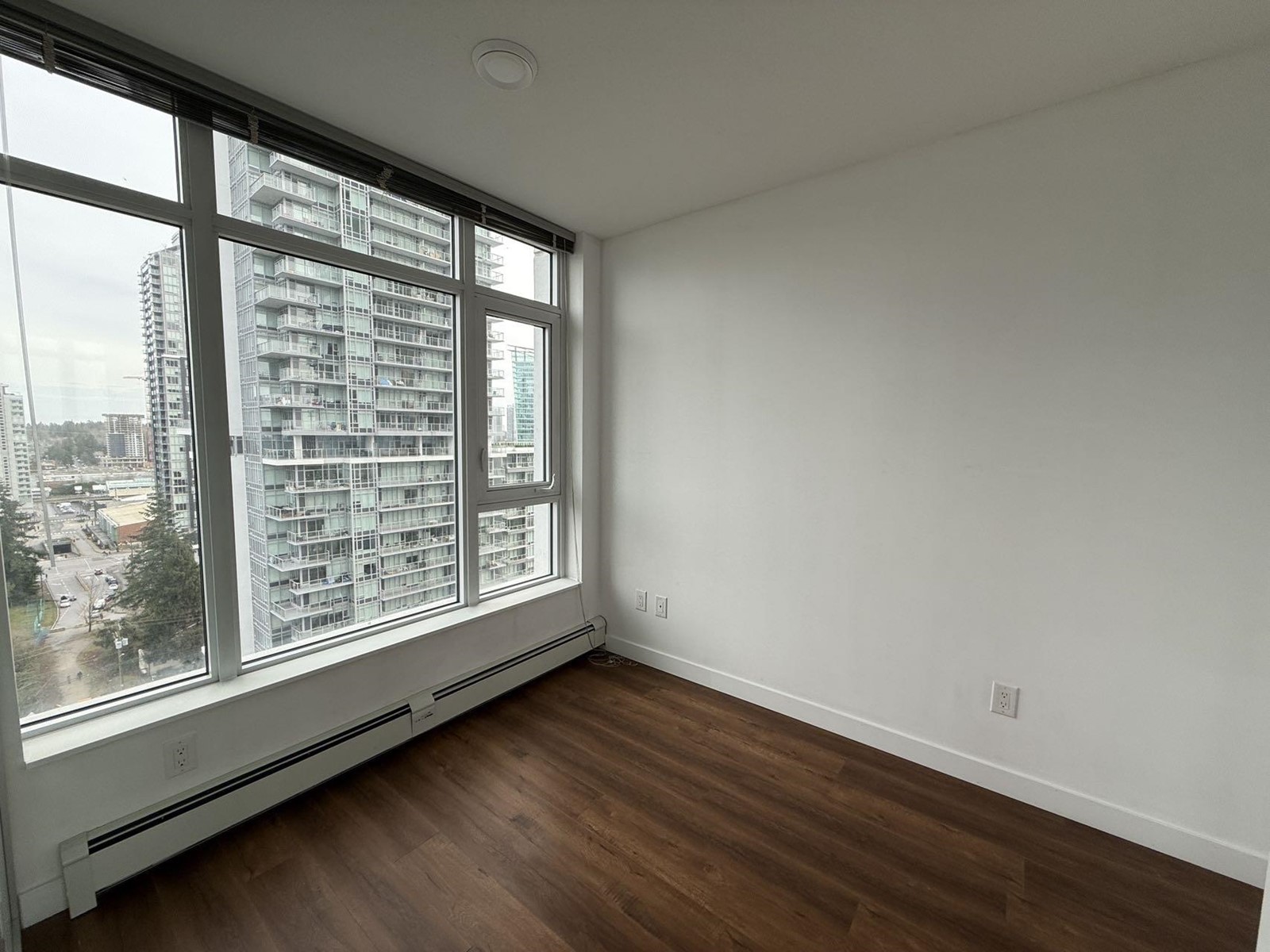 1412 13308 Central Property Photo 10