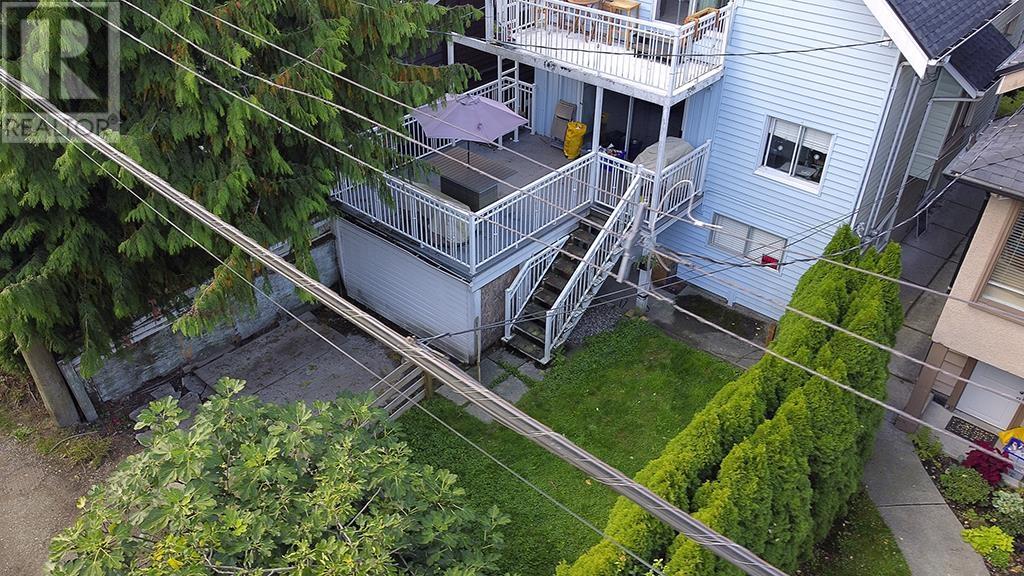 2318 Macdonald Street Property Photo 27