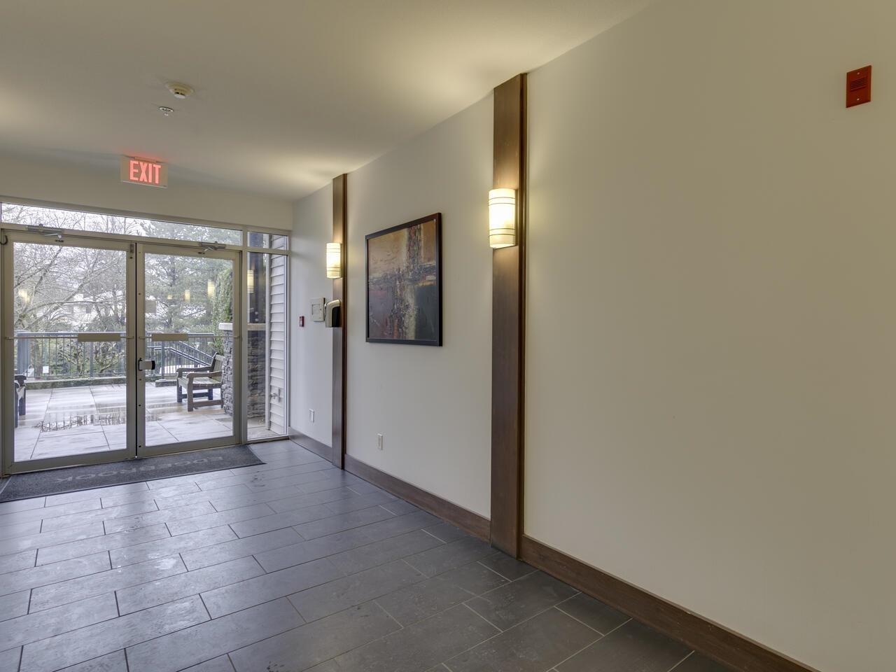 404 2943 Nelson Place Property Photo 4