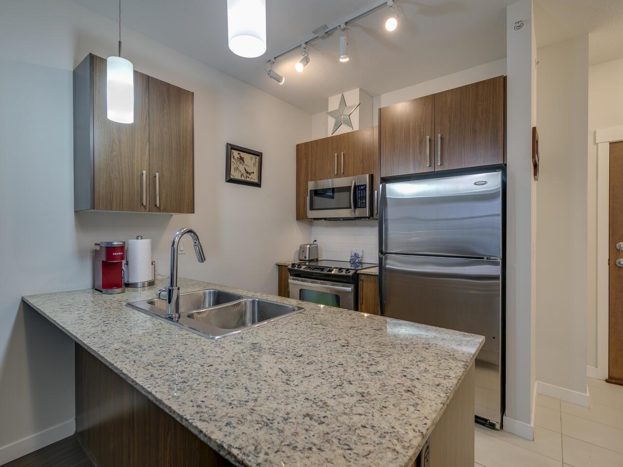 404 2943 Nelson Place Property Photo 15