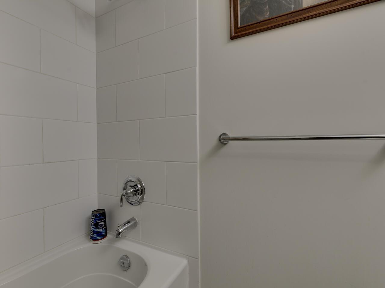 404 2943 Nelson Place Property Photo 23