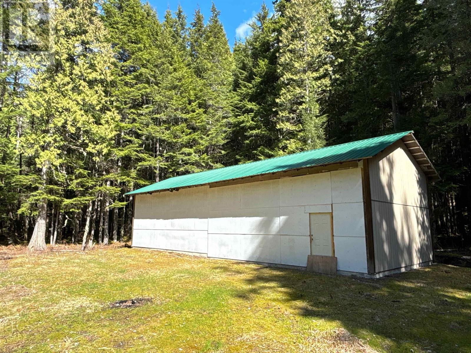 4962 Merkley Road Property Photo 3