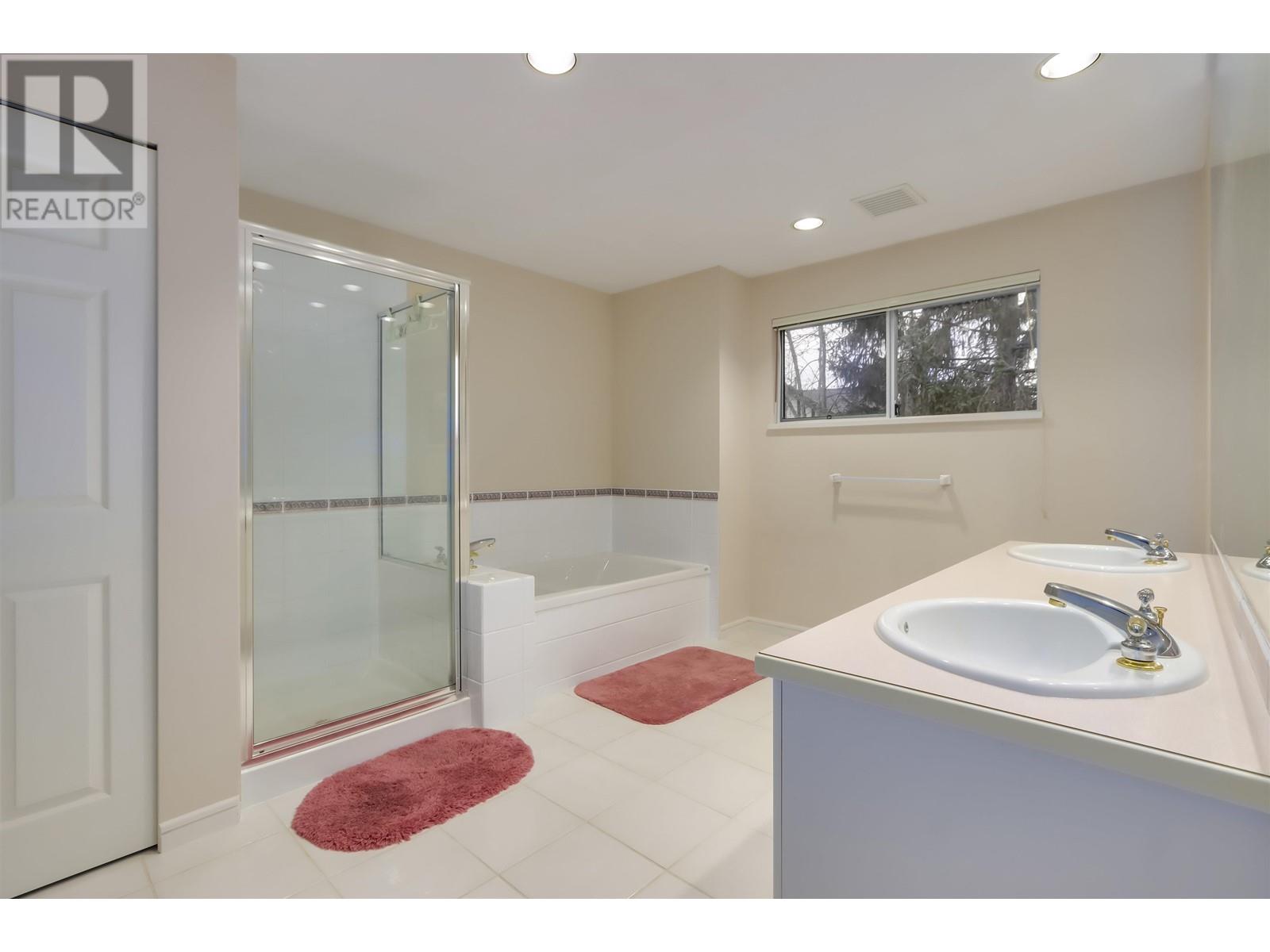 43 3555 Westminster Highway Property Photo 20