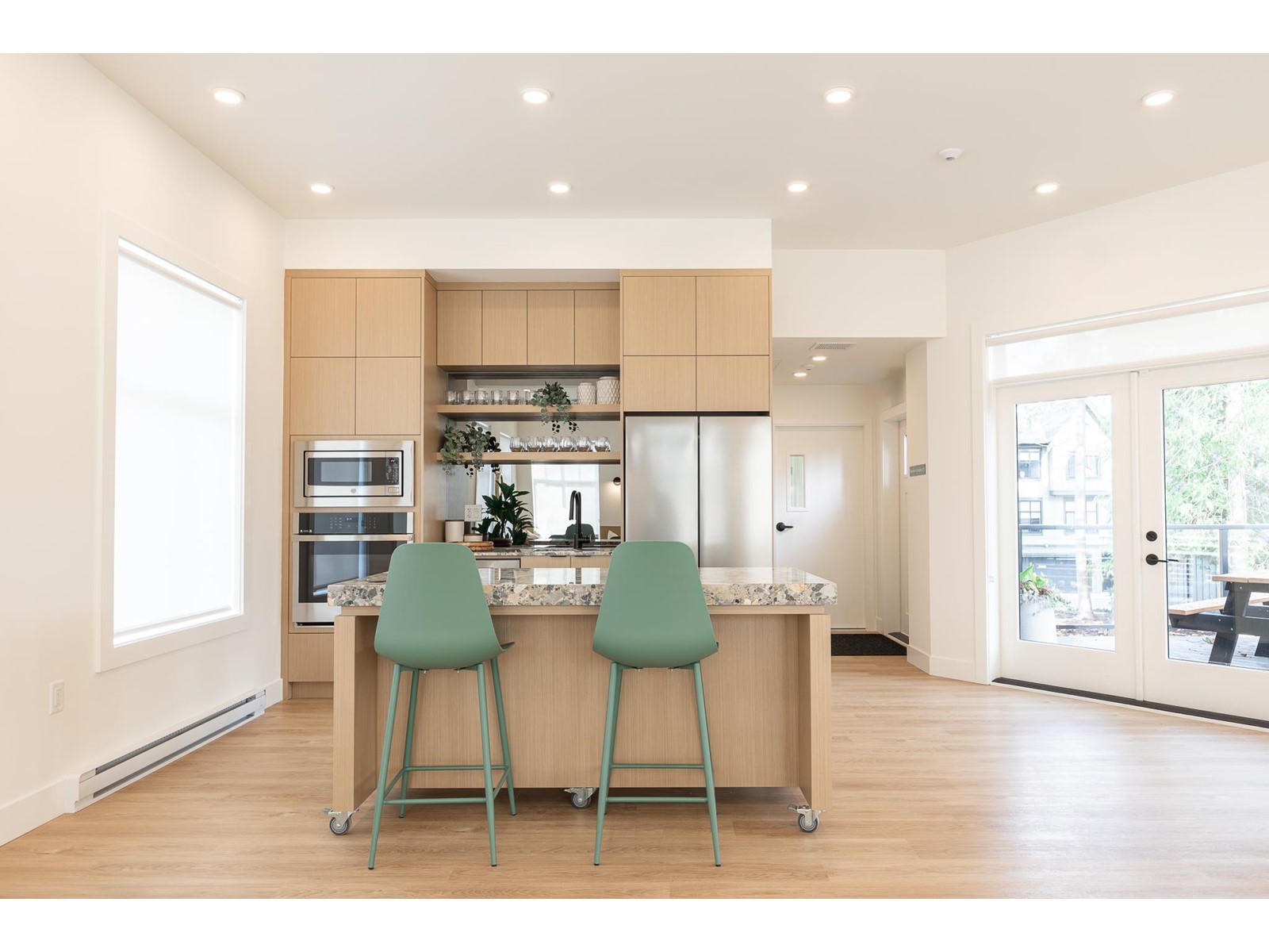 171 2350 165 Street Property Photo 11