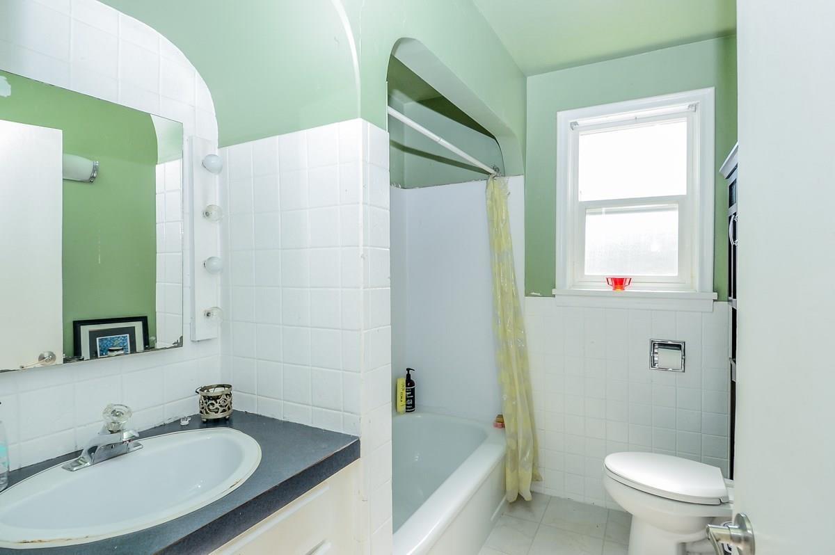 46496 Mayfair Avenue Property Photo 9