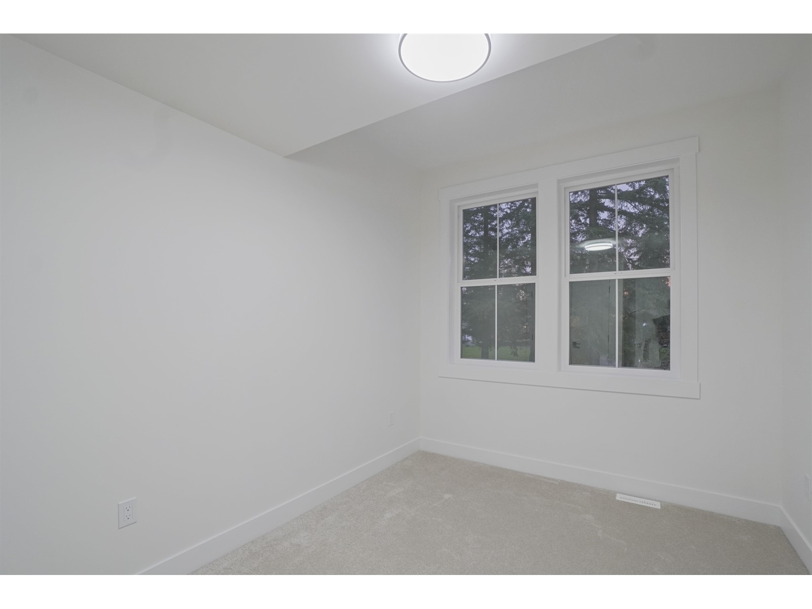 20535 74b Avenue Property Photo 9