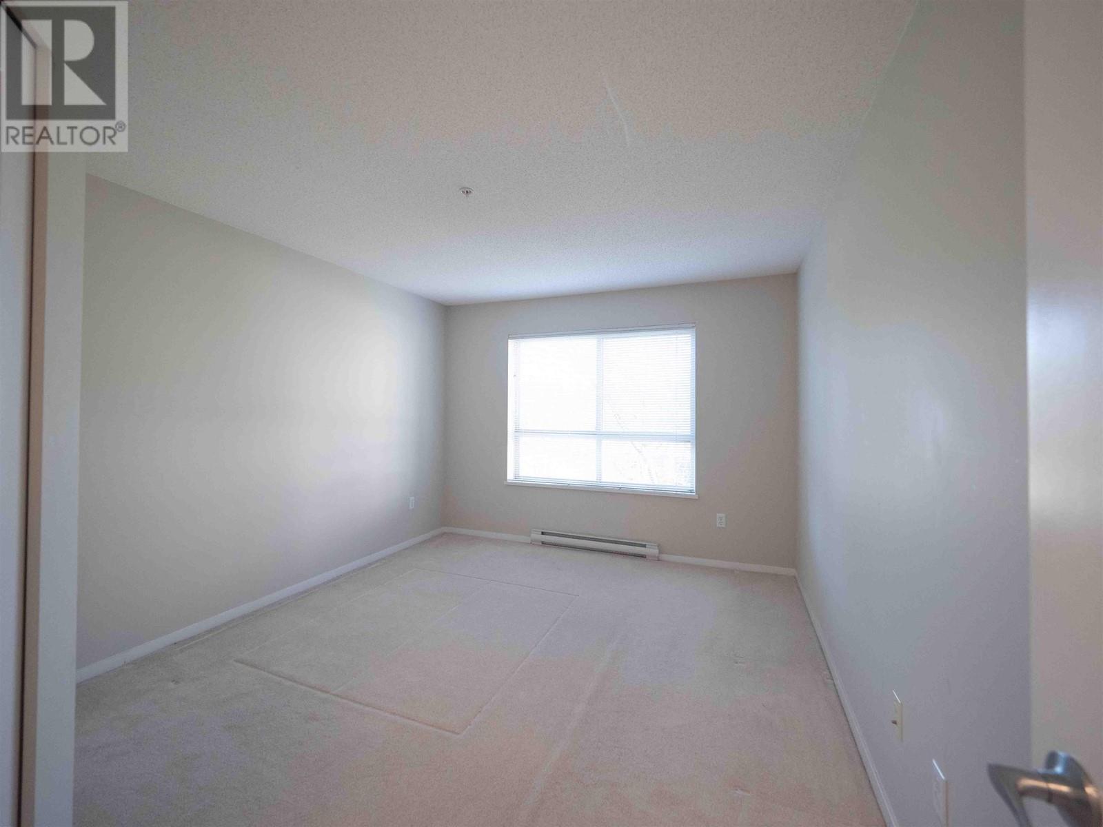 208 3132 Dayanee Springs Boulevard Property Photo 7
