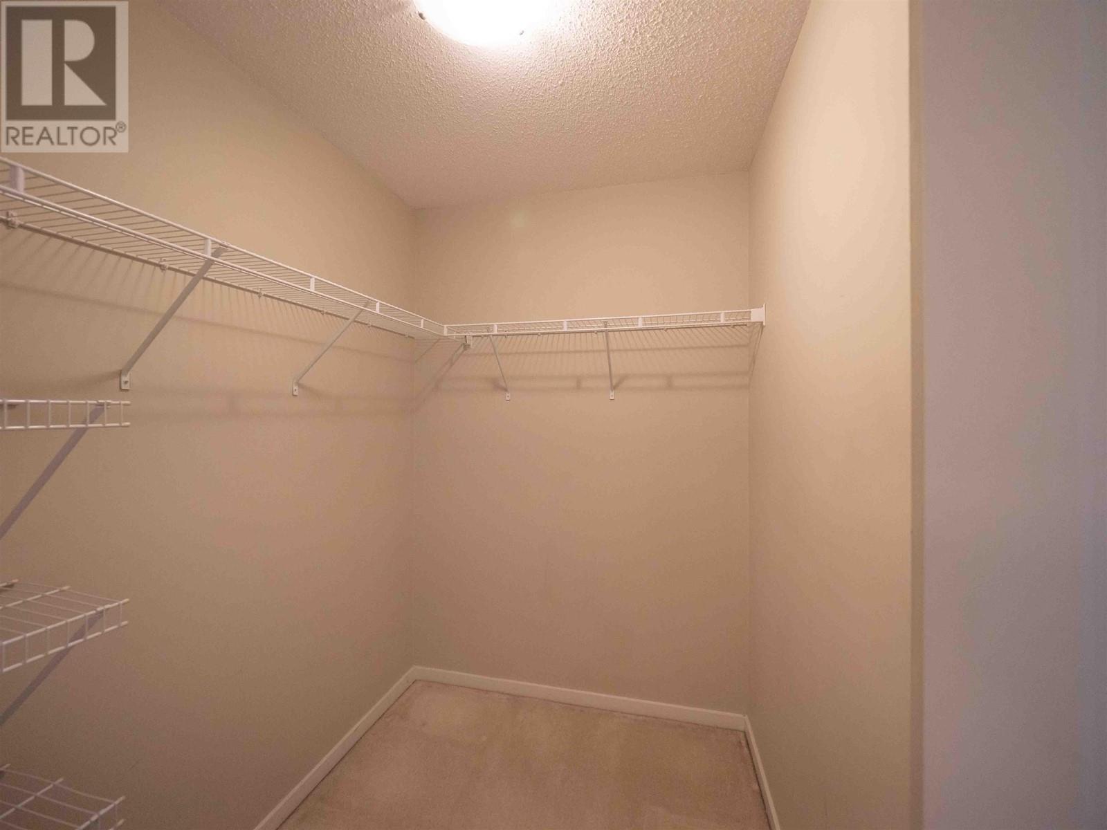 208 3132 Dayanee Springs Boulevard Property Photo 10