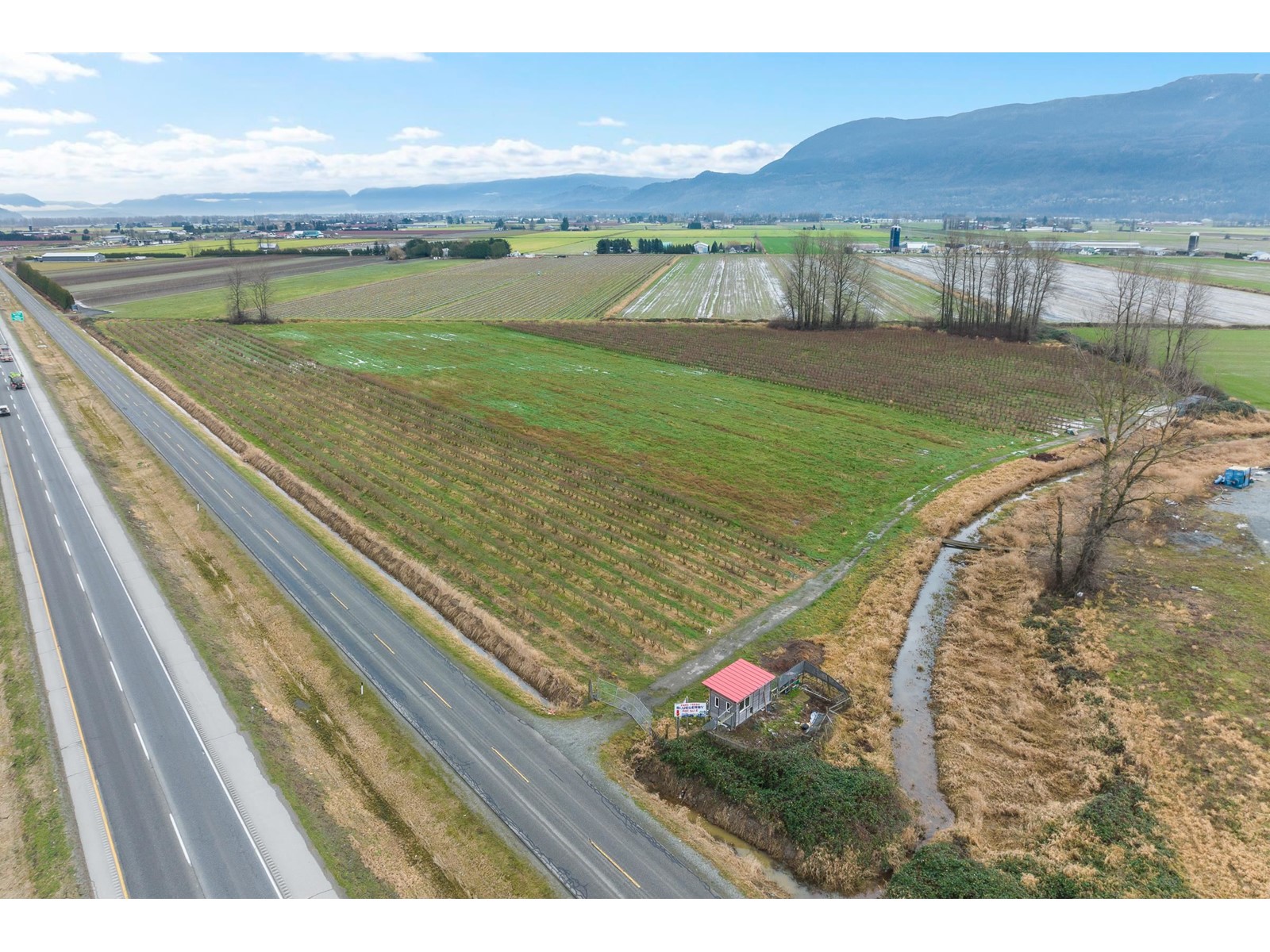39330-39452 South Parallel Road Property Photo 11