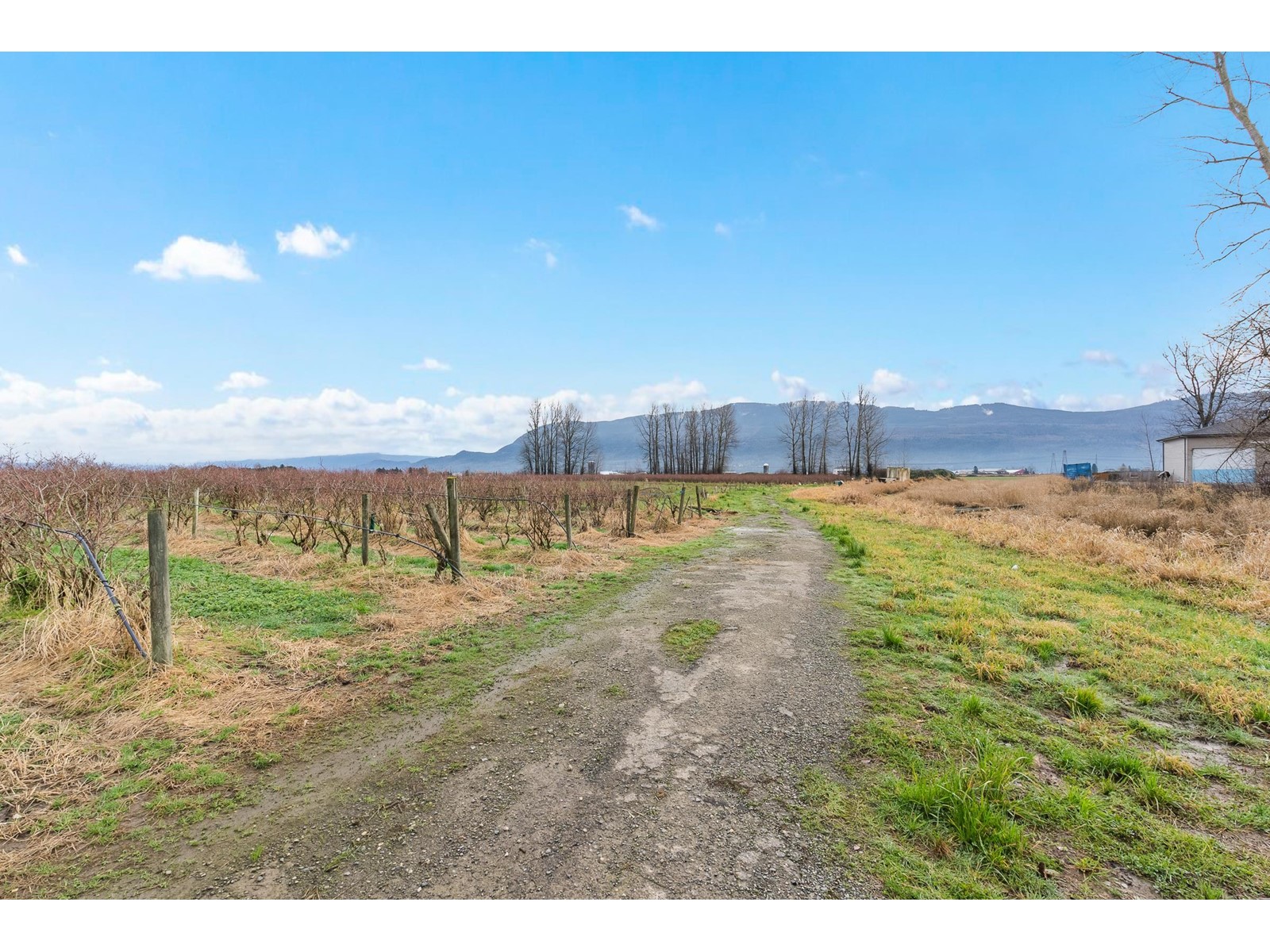 39330-39452 South Parallel Road Property Photo 20
