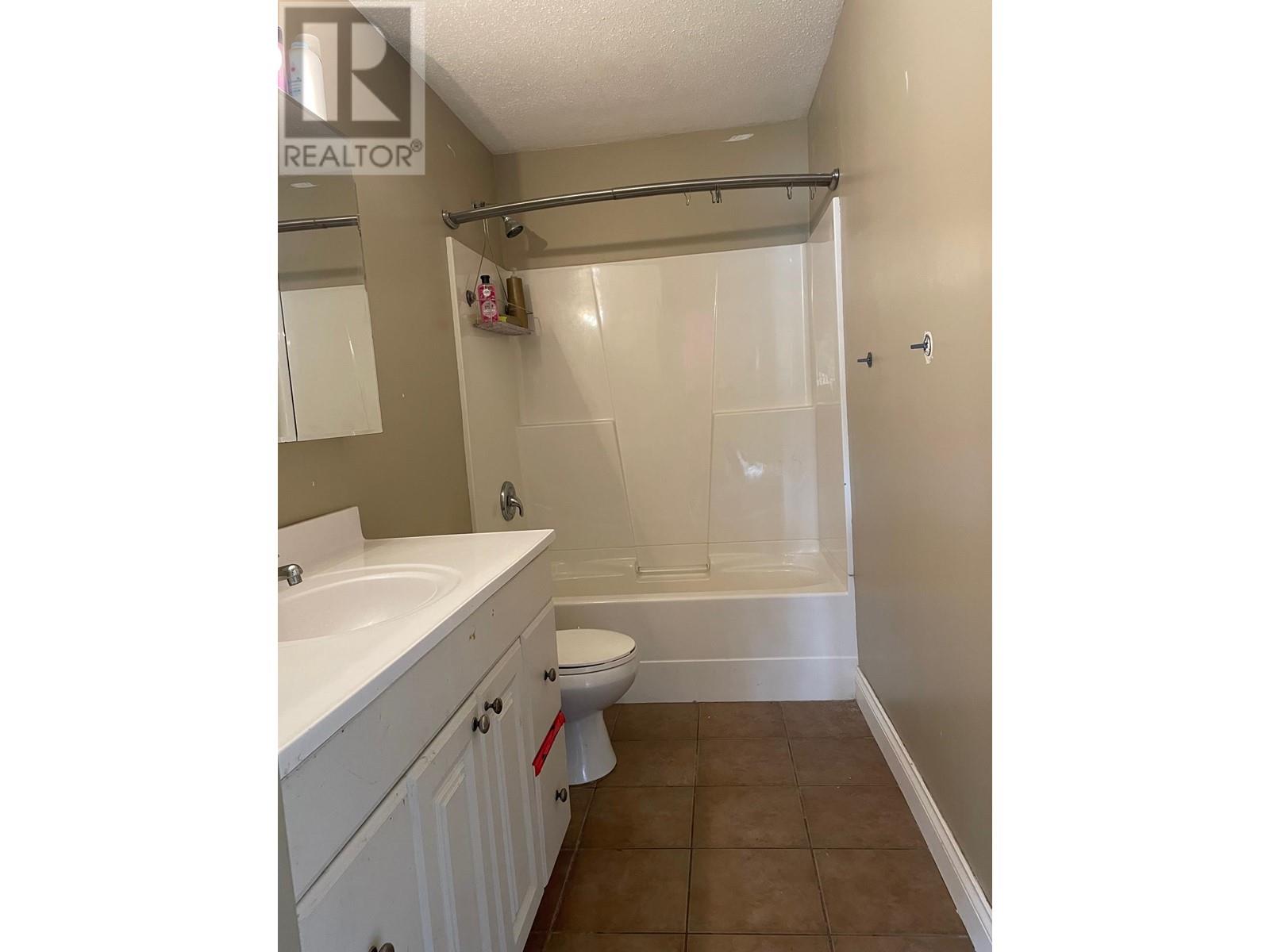 5323 Willow Road Property Photo 19