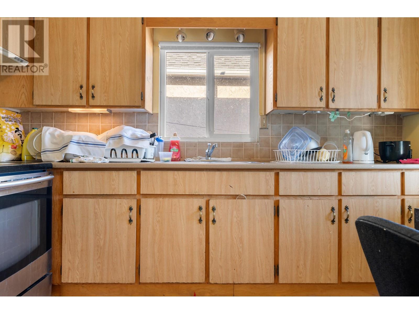 5628 Killarney Street Property Photo 11